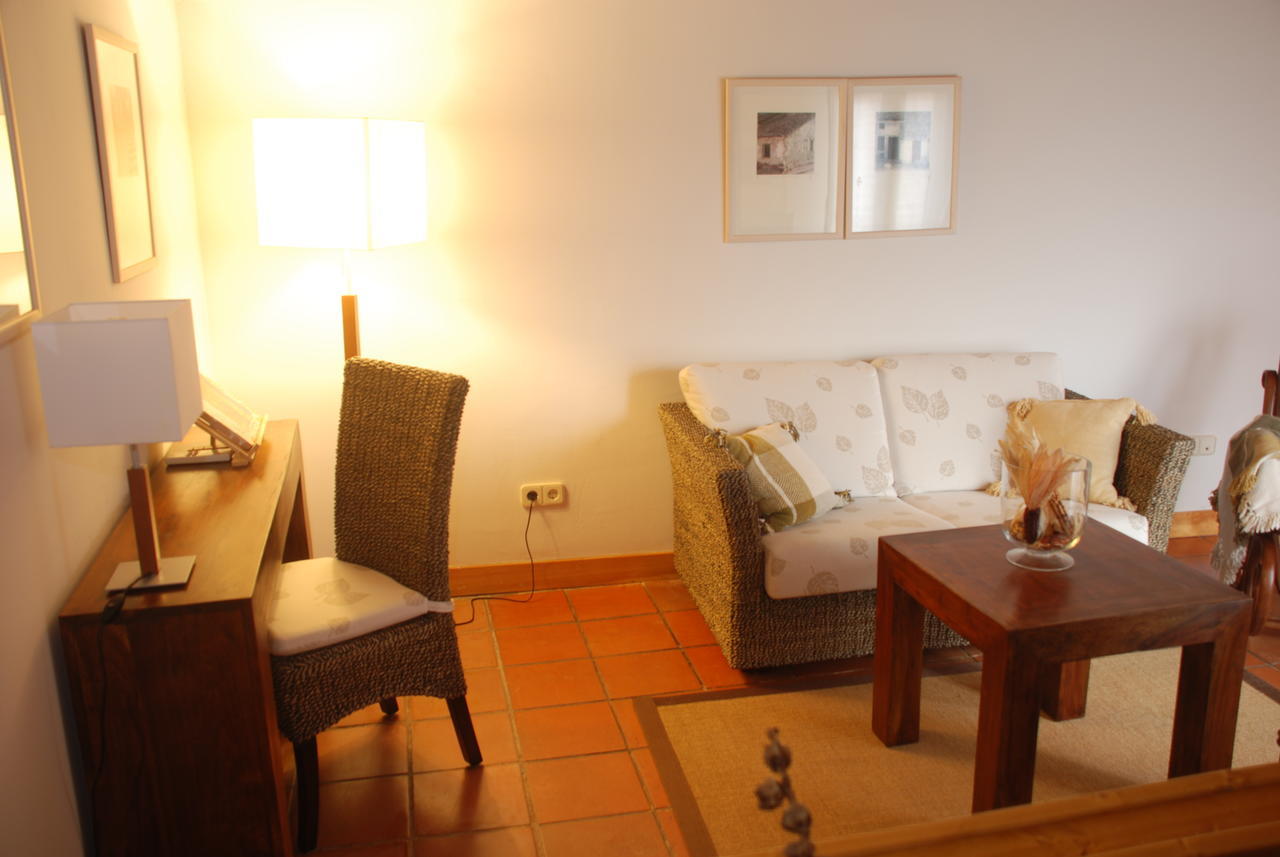 Hospederia El Arco Hotell Villavieja del Lozoya Exteriör bild